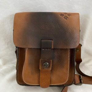 Patricia Nash “Lari Flap” crossbody